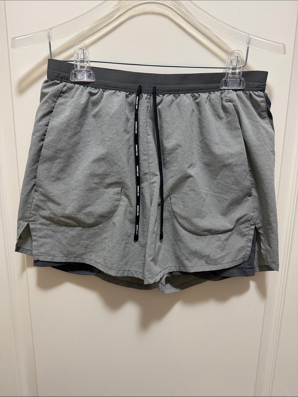 Nike Men’s Gray Athletic 2-in-1 Running Shorts